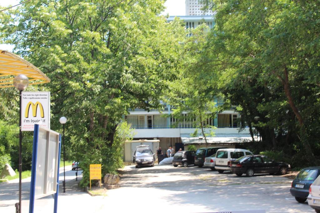 Diana Hotel 골든샌드 외부 사진